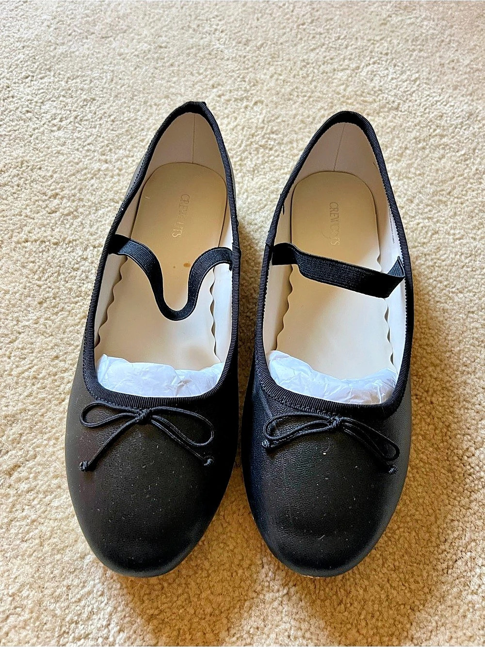 Crown Vintage Black Ballet Flats Like New